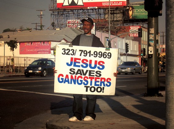 jesus-saves-gangsters-too-565x419.jpg