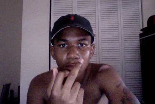 trayvon_martin_twitter_finger.jpg