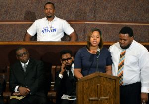 Tracy Winzer-Penn speaks at the funeral for Carnell Snell Jr., the African-American man whose shooting death by LAPD officers sparked protests. The funeral was held at First AME Church of Los Angeles one week after his death. Snell died after an officer-related shooting on Saturday October 1, in South L.A.  Los Angeles October 8, 2016. Photo by Brittany Murray, Press Telegram/SCNG